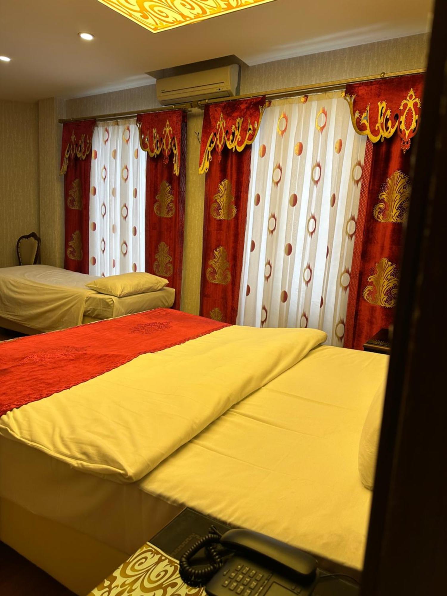 Napolyon Hotel Istanbul Exterior photo